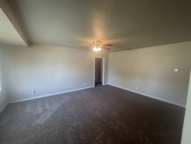 Building Photo - Cozy Single-family Home Near Texas Tech And Medical District
