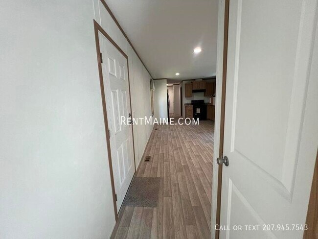 Foto del edificio - 135 Penney Ln