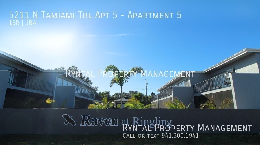 Primary Photo - Deposit Free Move In!* Recently Renovated ...