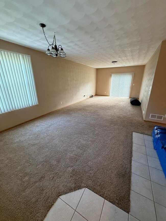 Building Photo - 10302 Metalmark Ln