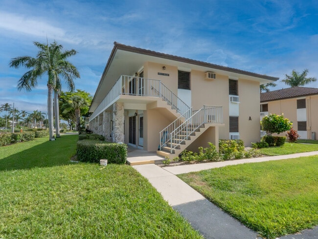 Building Photo - 167 N Collier Blvd