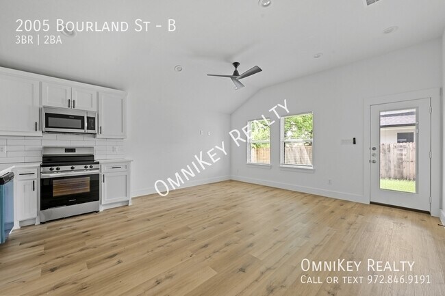 Foto del edificio - 2005 Bourland St