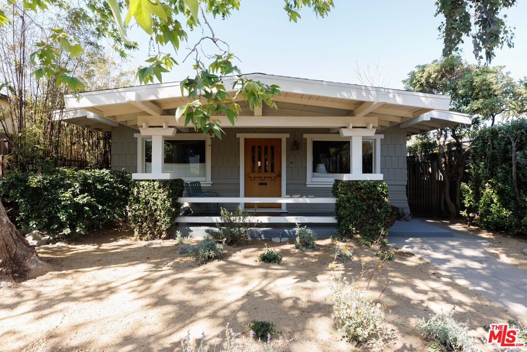 Foto principal - 827 Venezia Ave
