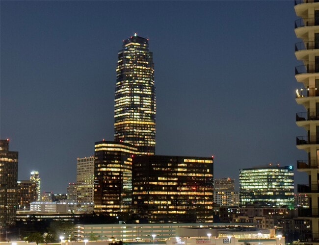 Foto del edificio - 3525 Sage Rd