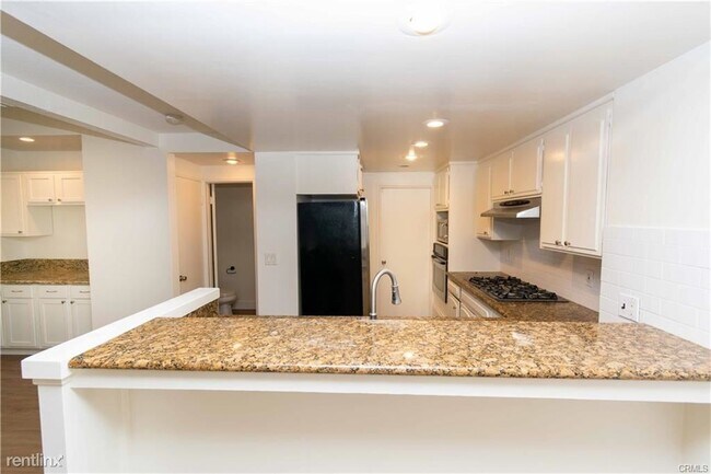 Foto del edificio - 2 br, 3 bath Townhome - 208 Ogle St # 3