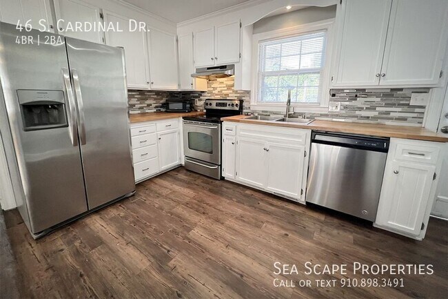 Building Photo - 46 Cardinal Dr S