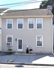 Building Photo - 410 Canal St