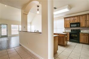 Building Photo - 7911 Arbor Glen Trail