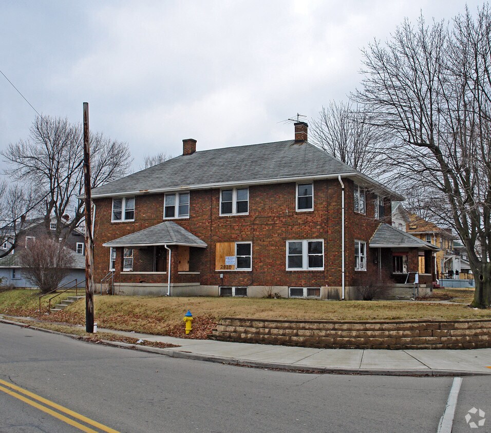 Foto principal - 2820 N Main St