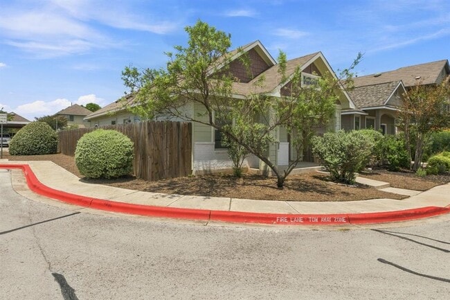 Building Photo - 4500 Senda Ln