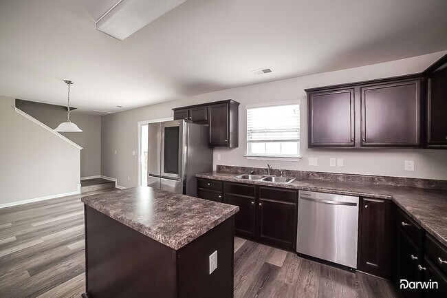 Building Photo - 515 Salem Springs Drive, Winston Salem, NC...