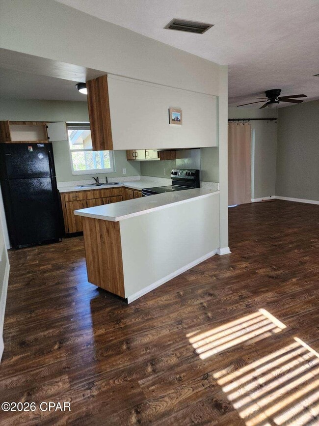 Building Photo - 2086 Morven St