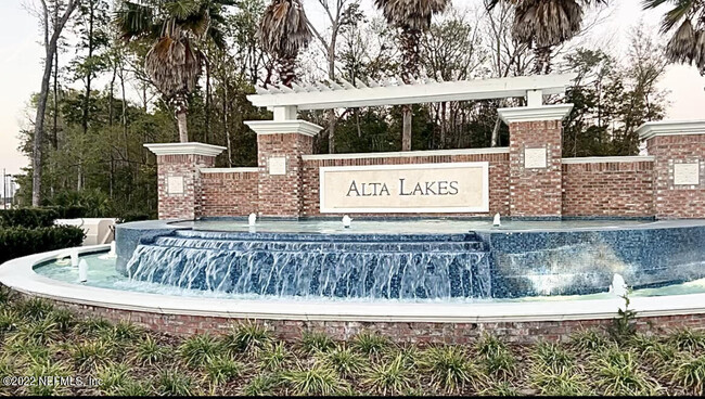 Building Photo - 3617 Alta Lakes Blvd