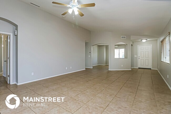Foto del edificio - 42164 W Noreen Rd