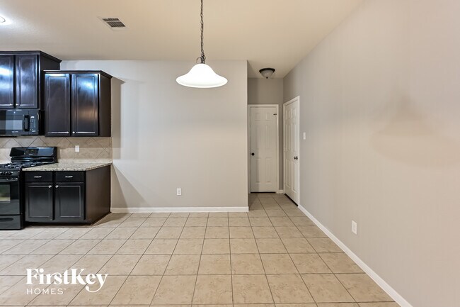 Building Photo - 13142 Lucy Grove Ln