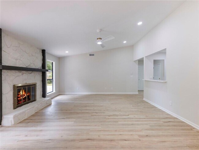 Building Photo - 2645 Trotters Walk Trail