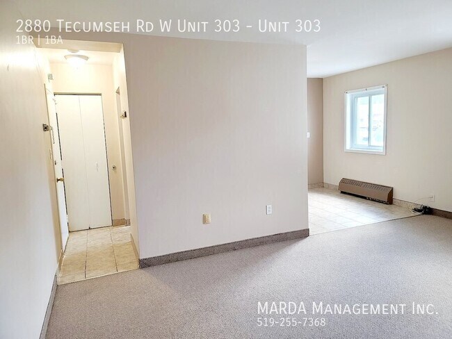 Photo du bâtiment - COZY 1 BED/1 BATH UNIT PRIME LOCATION + HYDRO