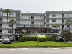 Building Photo - 9235 SW 8th St