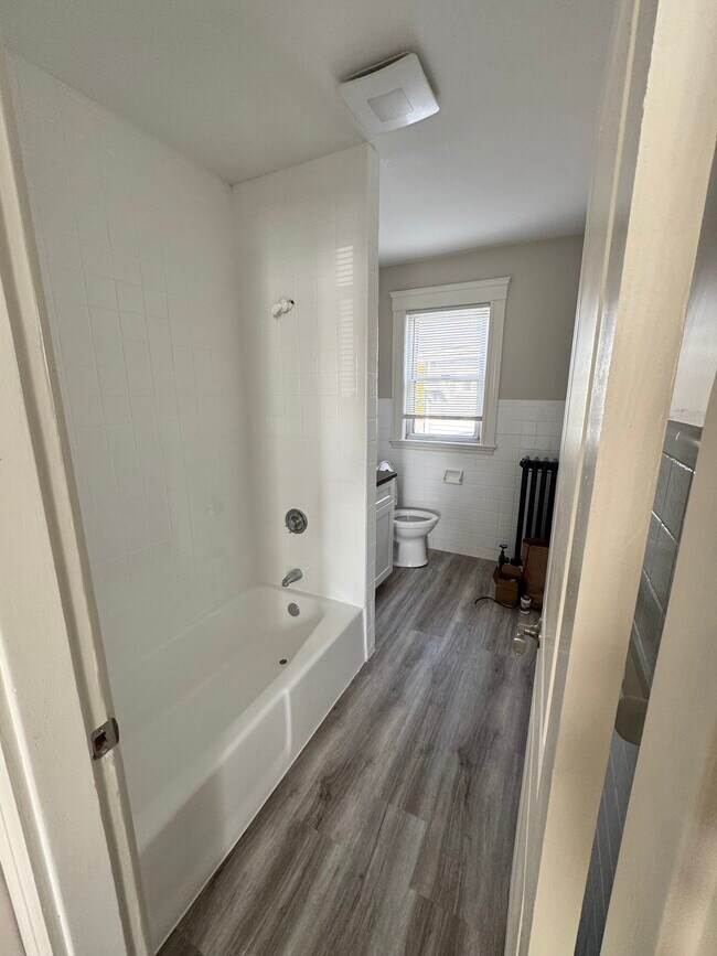 Foto del edificio - 146 Avon St