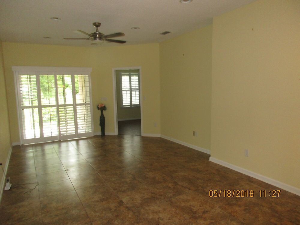 Building Photo - 88 Amistad Dr