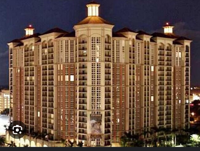 Building Photo - 550 Okeechobee Blvd