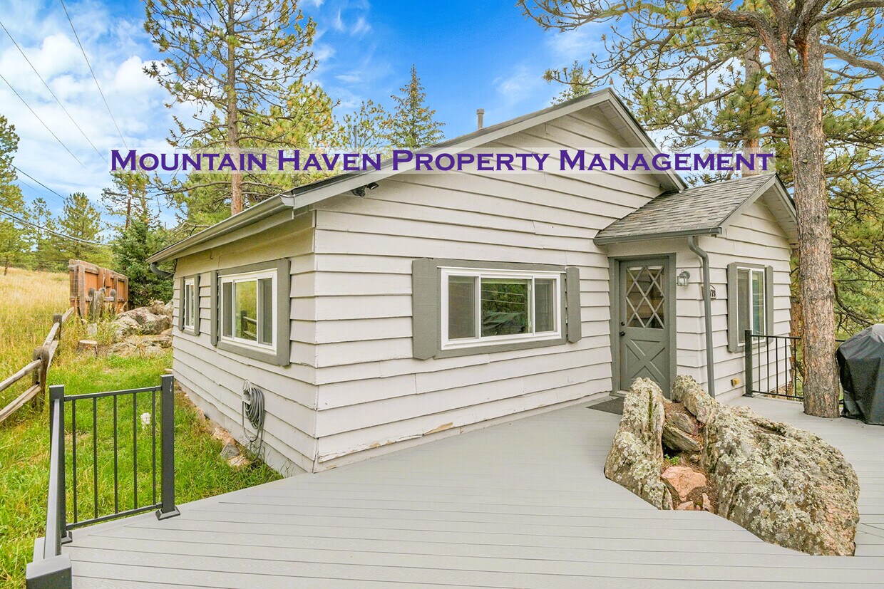 Foto principal - 28179 Douglas Park Rd