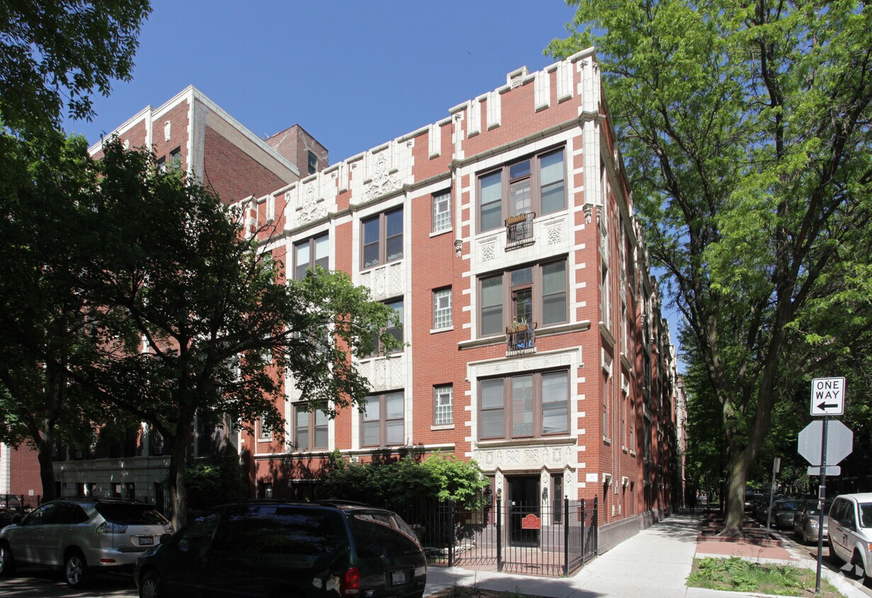 Foto principal - 5135 S Kenwood Ave