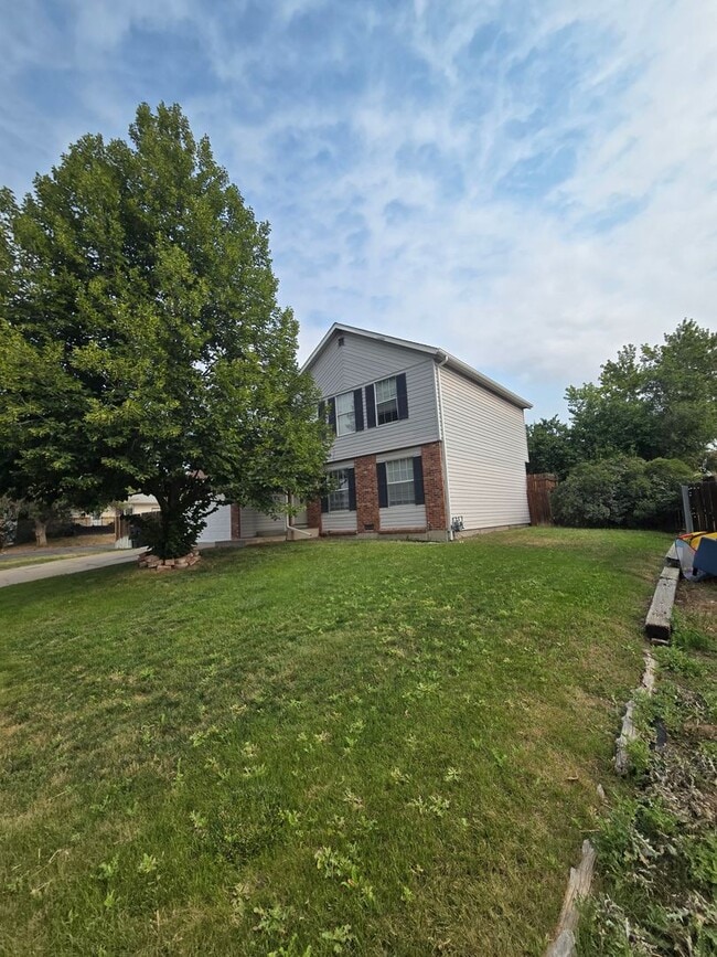Photo - 3409 E 99th Drive House