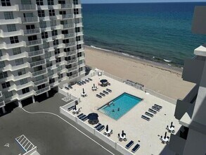 Building Photo - 4511 S Ocean Blvd