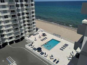 Building Photo - 4511 S Ocean Blvd