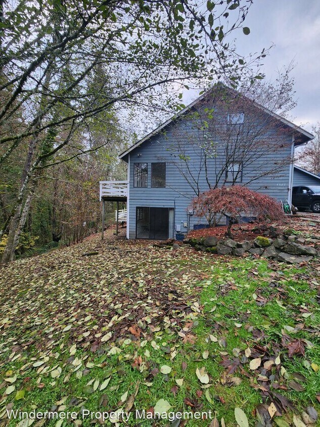 Primary Photo - 5 br, 2.5 bath House - 4131 NW Brygman Street