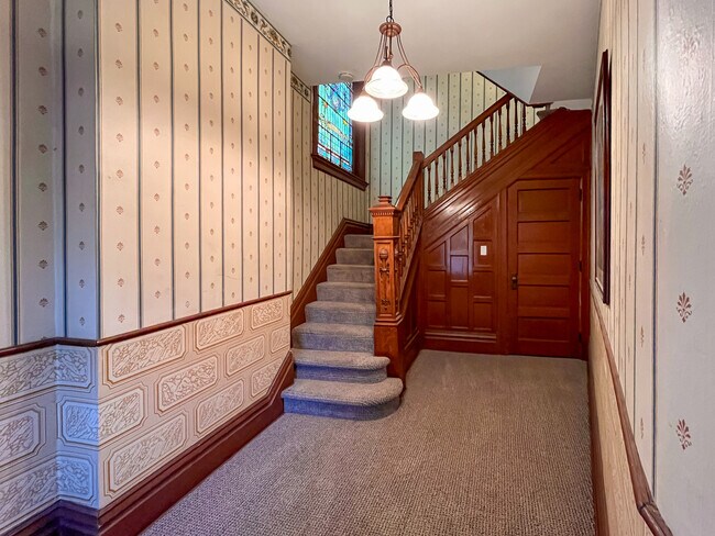 Foto del edificio - 926 Savannah Ave