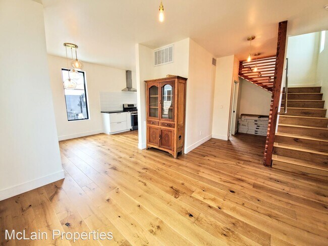 Building Photo - 2 br, 2.5 bath House - 4548 36th St.