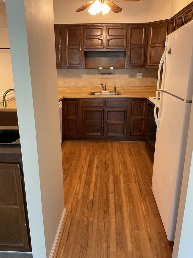 New flooring in kitchen - 21 Oakridge Dr