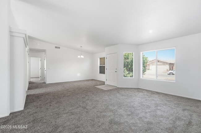 Building Photo - 10008 E Moonstruck Way