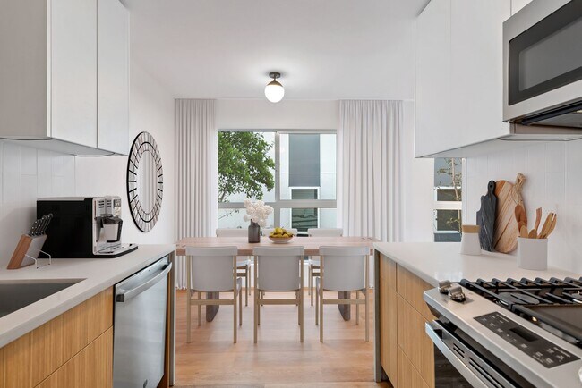 Foto del edificio - 1563 Gordon St