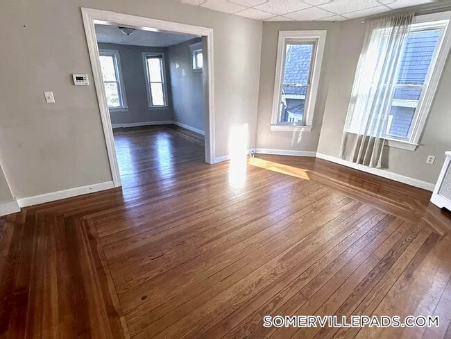 Foto del edificio - 14 Dow St