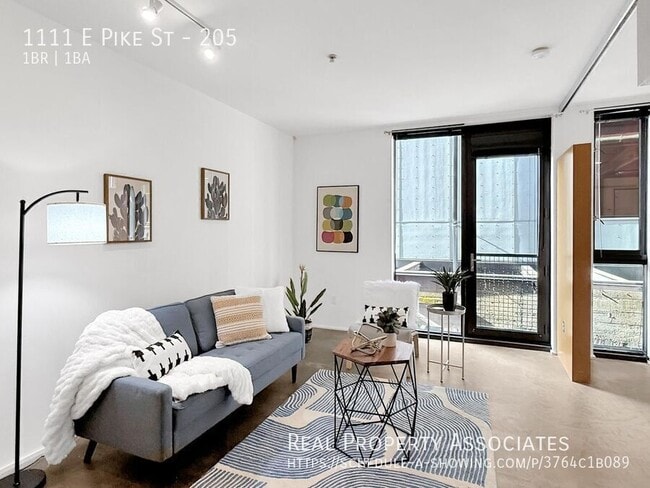 Foto del edificio - 1111 E Pike St