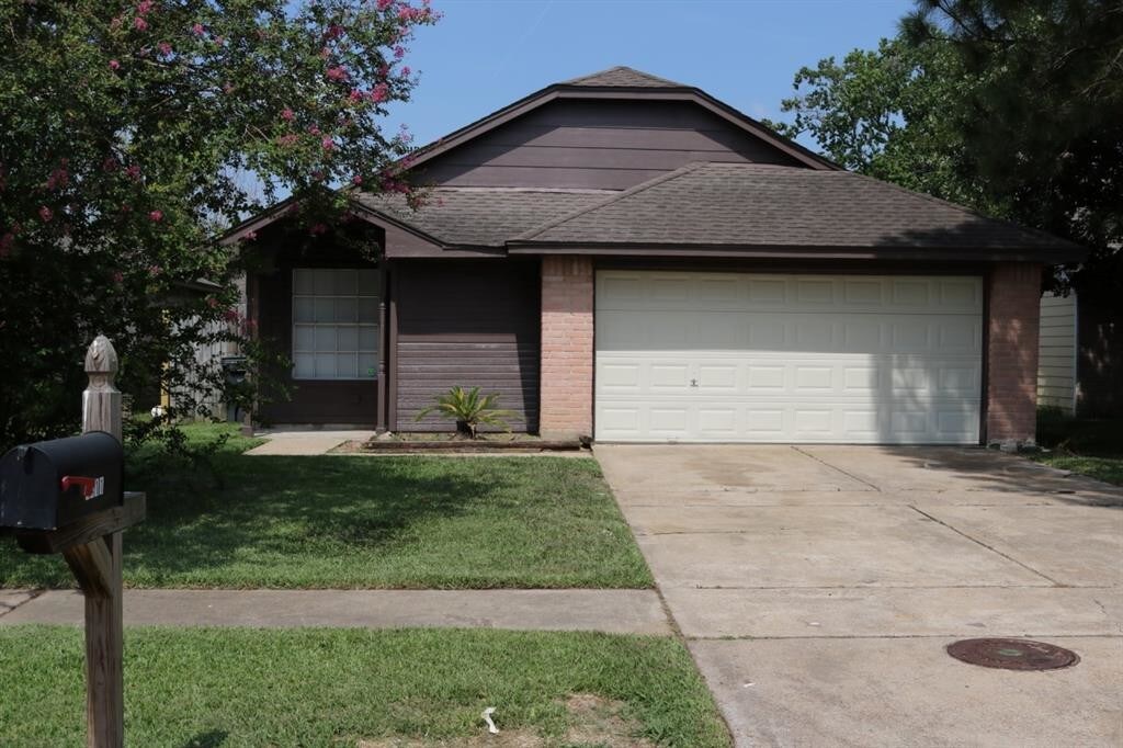 Primary Photo - 4411 Prairie Meadow Dr