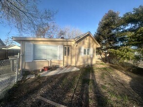 Building Photo - 125 Patton St