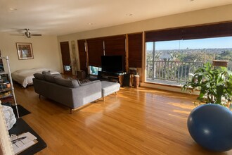 Foto del edificio - 2302 E 21st St