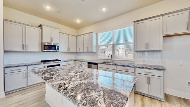 Foto del edificio - 833 Concan Dr