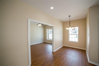 Building Photo - 16917 Glenheath St