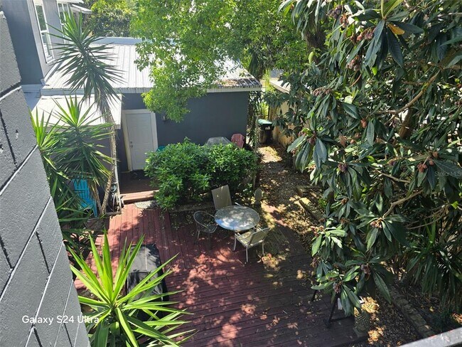 Foto del edificio - 7306 Earlwood Ave