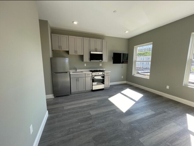 Foto del edificio - 57 Shirley Ave