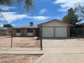 Building Photo - 1748 Dave Elliott Dr