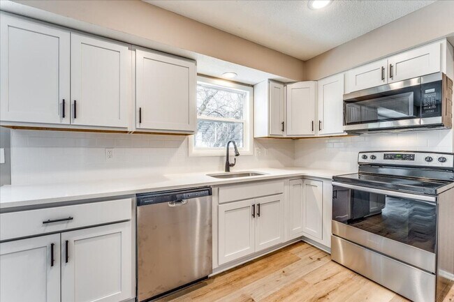 Foto del edificio - 309 Willow