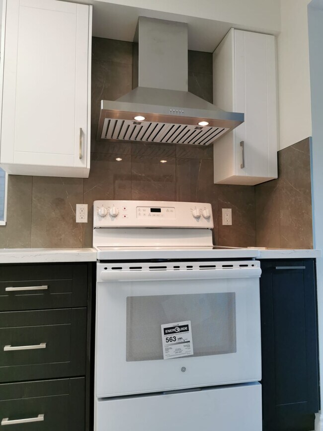 Photo du bâtiment - 1809 Danforth Av