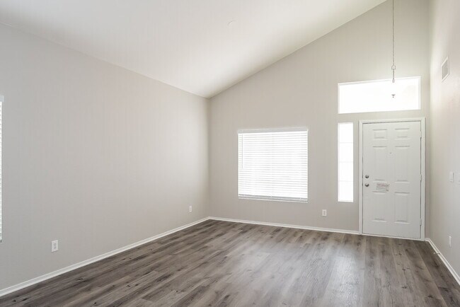 Foto del edificio - 5535 Black Sea Ct