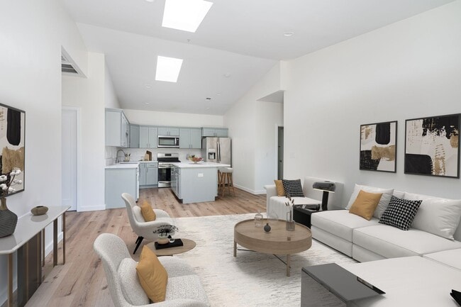 Building Photo - 4842 College Ave